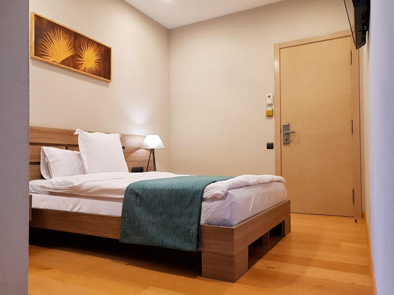 Maison Boutique Hotel ティビリシ エクステリア 写真